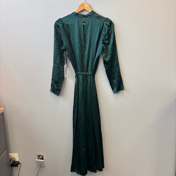 NWT Reformation Julius Midi Silk Dress size 6 Forest Green Silk - Picture 3 of 15